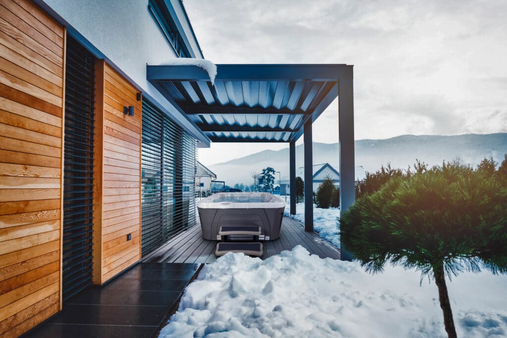 are jacuzzi baths expensive to run 