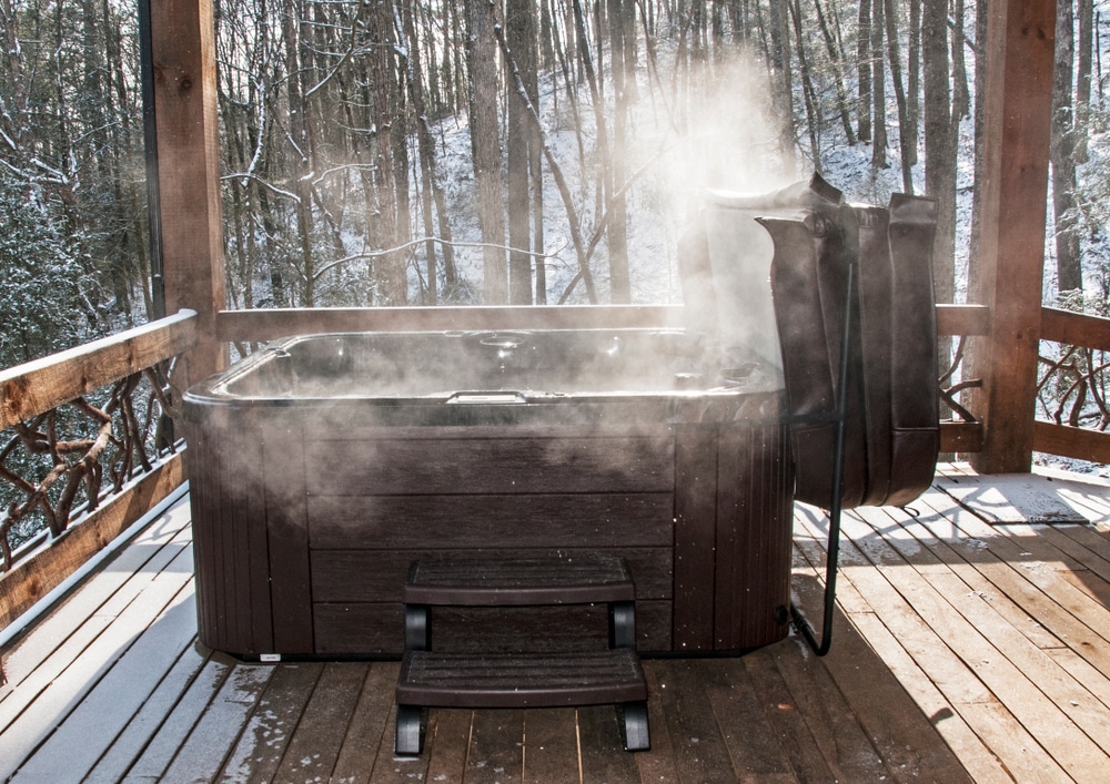 Tips on using your hot tub in winter