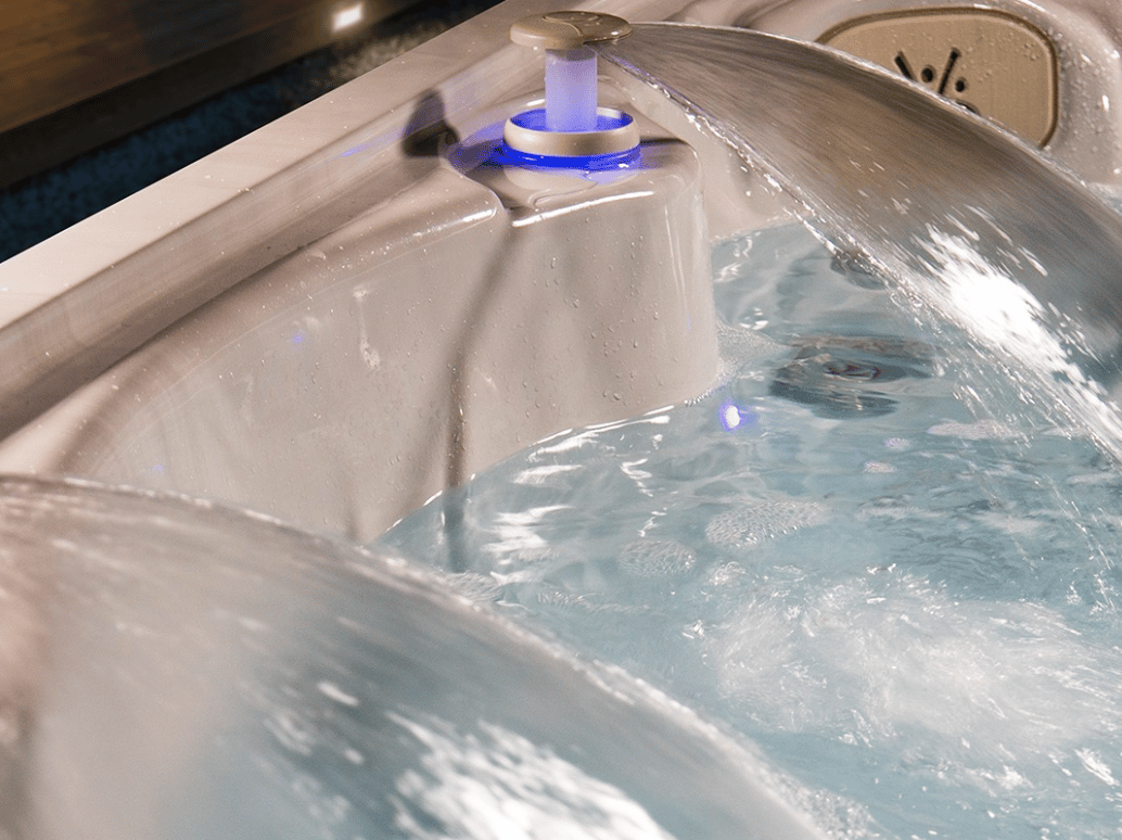 Hot tub pumps cleaning water